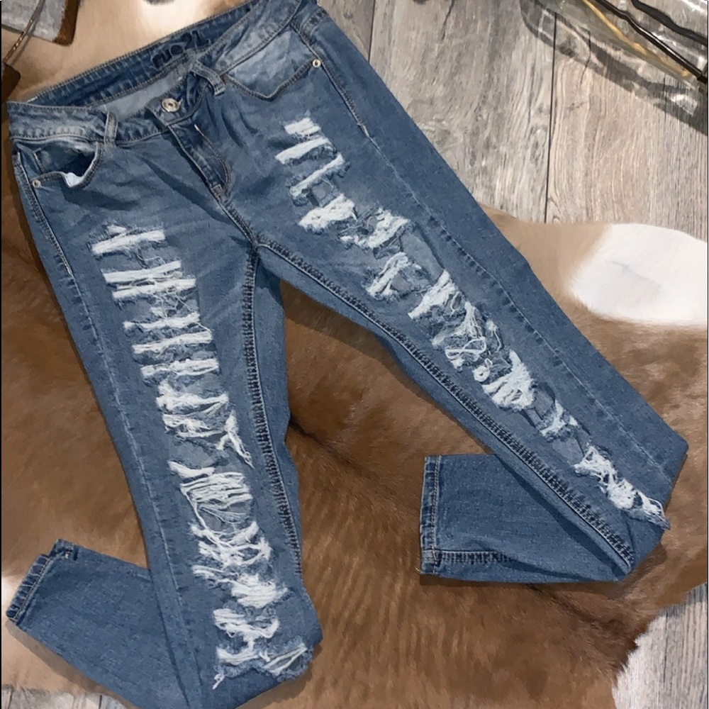 Skinny jeans